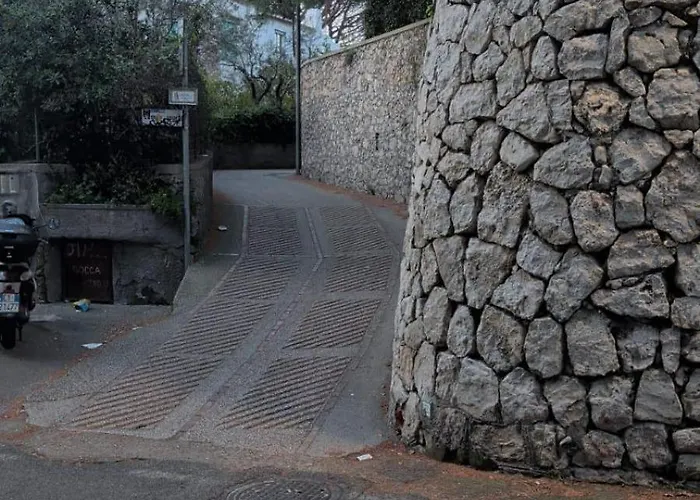 アパート Capri Coral